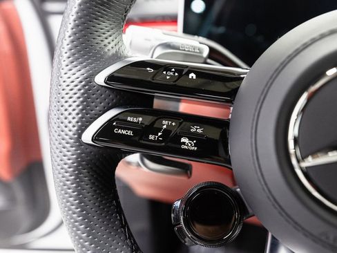 Used 2025 Mercedes-Benz S 63 AMG S image 11