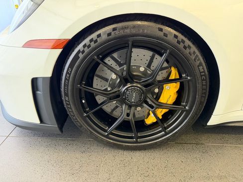 Certified 2026 Porsche 911 GT3 RWD image 10