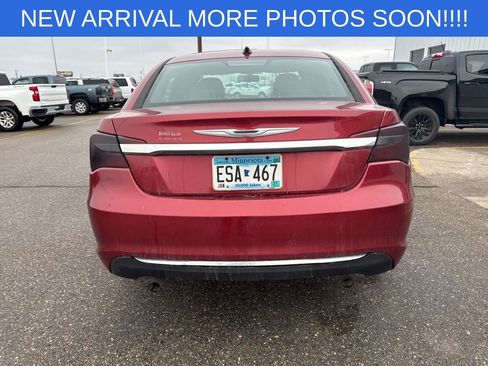 Used 2013 Chrysler 200 Limited image 7