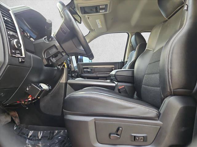 Used 2018 RAM 2500 Big Horn w/ Sport Appearance Group AWD/4WD image 19