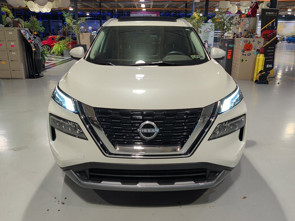 Used 2023 Nissan Rogue SL w/ SL Premium Package AWD/4WD image 3