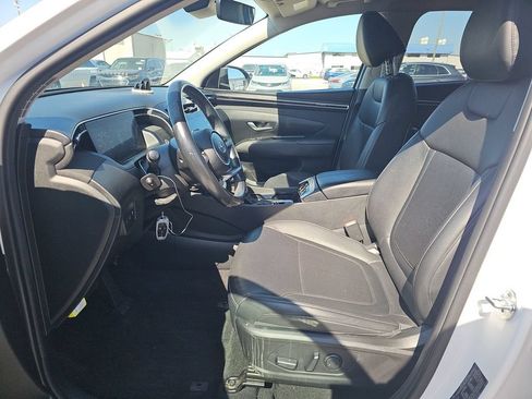 Used 2023 Hyundai Tucson SEL w/ Convenience Package FWD image 3