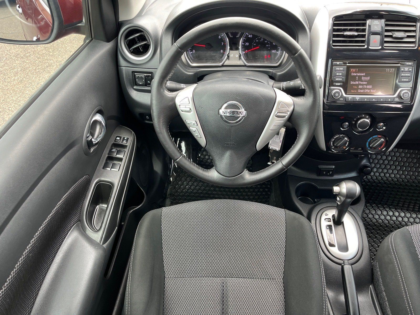 Used 2017 Nissan Versa SV w/ SV Special Edition Package FWD image 13