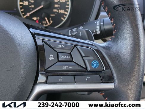 Used 2024 Nissan Altima 2.5 SR image 24