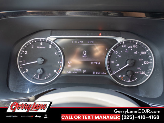 Used 2025 Nissan Pathfinder SV FWD image 6