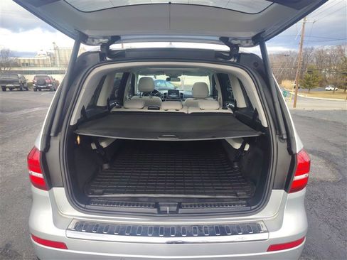 Used 2017 Mercedes-Benz GLS 450 4MATIC image 29