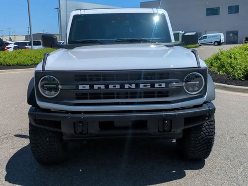 Used 2023 Ford Bronco Black Diamond w/ Sasquatch Package AWD/4WD image 3