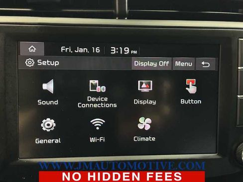 Used 2025 Kia Soul LX image 25