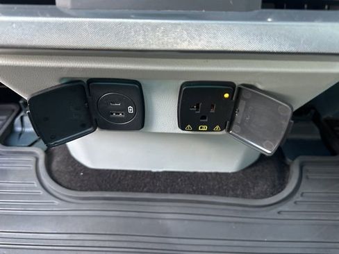 Used 2021 Ford F150 Limited image 20