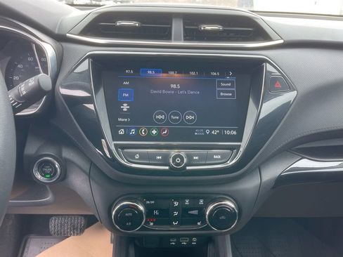 Used 2023 Chevrolet TrailBlazer LT w/ Convenience Package image 17