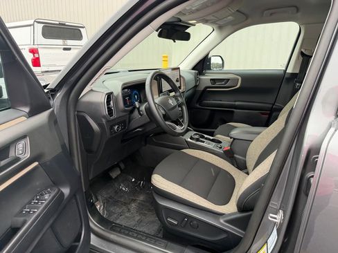 Used 2025 Ford Bronco Sport Big Bend w/ Convenience Package image 13