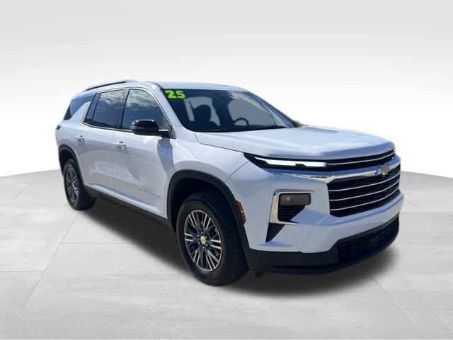 Certified 2025 Chevrolet Traverse LT AWD/4WD image 8
