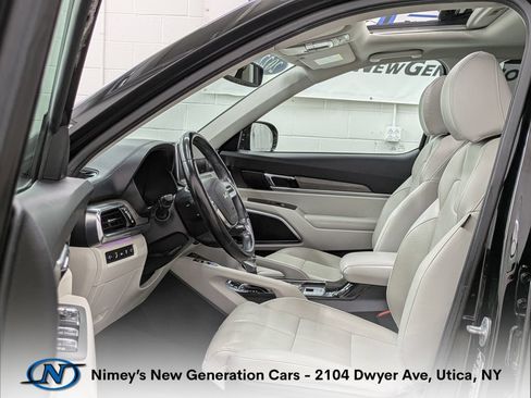 Used 2022 Kia Telluride SX w/ Nightfall Edition Package AWD/4WD image 4