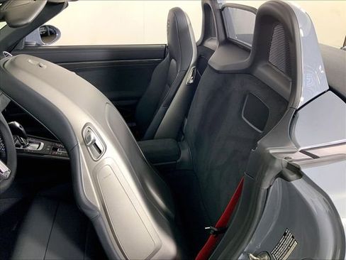 Used 2025 Porsche 718 Boxster GTS image 19