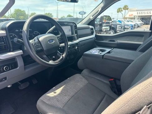 Used 2025 Ford F250 XLT AWD/4WD image 7