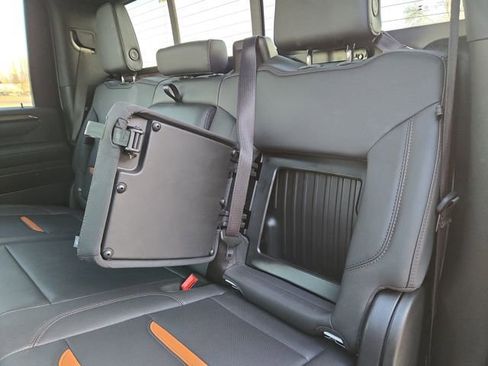 Used 2025 GMC Sierra 3500 AT4 w/ AT4 Premium Plus Package image 34