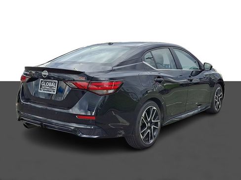 Used 2025 Nissan Sentra SR FWD image 7