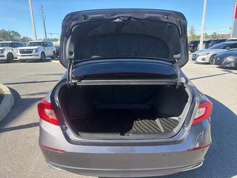 Used 2022 Honda Accord EX-L image 9