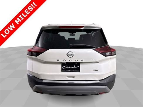 Used 2023 Nissan Rogue SV w/ SV Premium B Package image 7