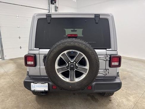 Used 2020 Jeep Wrangler Unlimited Sahara w/ Uconnect 4C Nav & Sound Group image 6