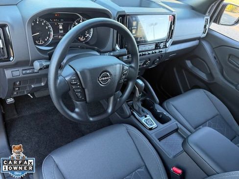 Used 2026 Nissan Frontier SV w/ Tow Package AWD/4WD image 2