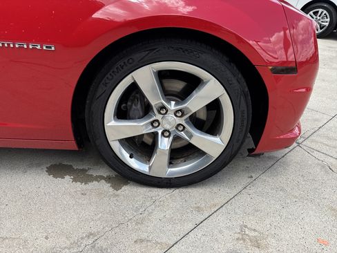 Used 2010 Chevrolet Camaro SS w/ RS Package RWD image 17