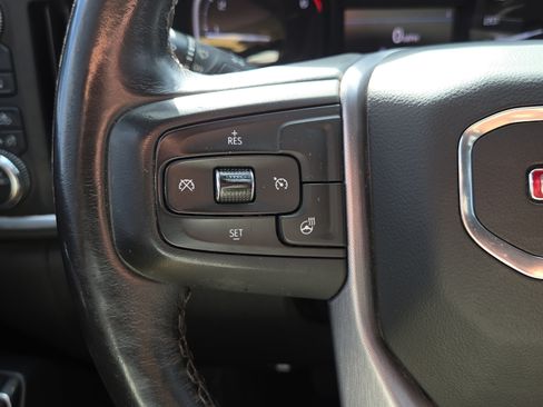 Used 2022 GMC Sierra 1500 SLT w/ SLT Premium Package AWD/4WD image 25