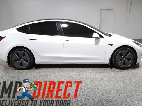 Used 2022 Tesla Model 3 Long Range AWD/4WD image 6