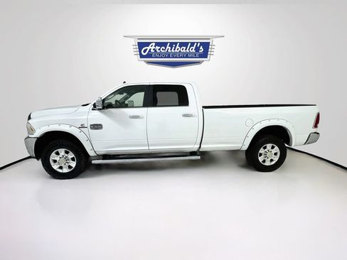 Used 2017 RAM 3500 Laramie Longhorn w/ Cold Weather Group AWD/4WD image 4