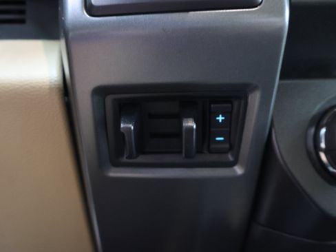 Used 2020 Ford F250 XLT w/ XLT Value Package AWD/4WD image 47