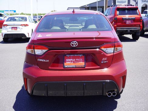 New 2026 Toyota Corolla SE FWD image 9
