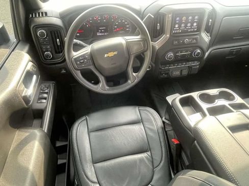 Used 2025 Chevrolet Silverado 2500 Custom w/ Custom Value Package AWD/4WD image 13