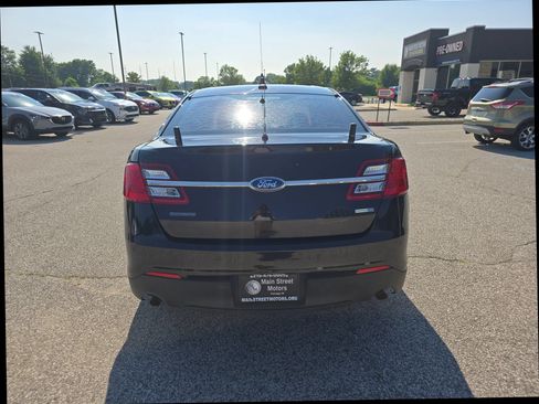 Used 2014 Ford Taurus Police Interceptor AWD image 3