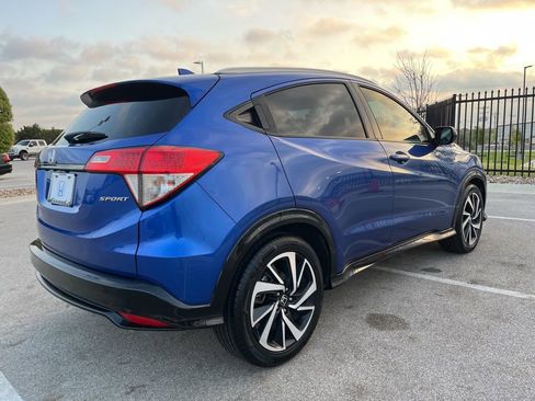 Used 2021 Honda HR-V Sport image 4