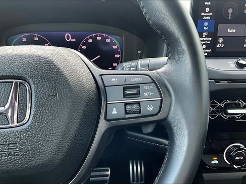 Used 2024 Honda Accord Sport-L image 21