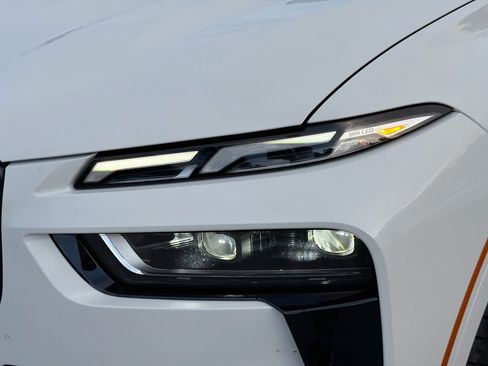 New 2027 BMW X7 xDrive40i w/ M Sport Package AWD/4WD image 9