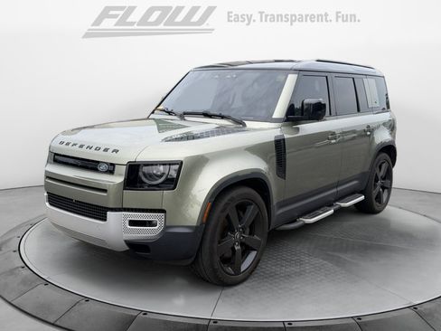 Used 2023 Land Rover Defender 110 SE AWD/4WD image 4
