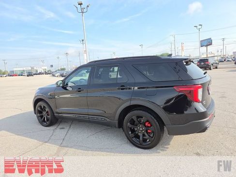 Used 2023 Ford Explorer ST w/ Equipment Group 401A AWD/4WD image 26