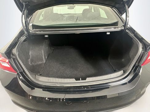 Used 2023 Chevrolet Malibu LT FWD image 28