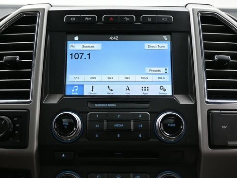 Used 2017 Ford F350 King Ranch w/ King Ranch Ultimate Package AWD/4WD image 29