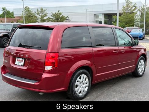 Used 2016 Dodge Grand Caravan SE w/ Quick Order Package 29E SE FWD image 3