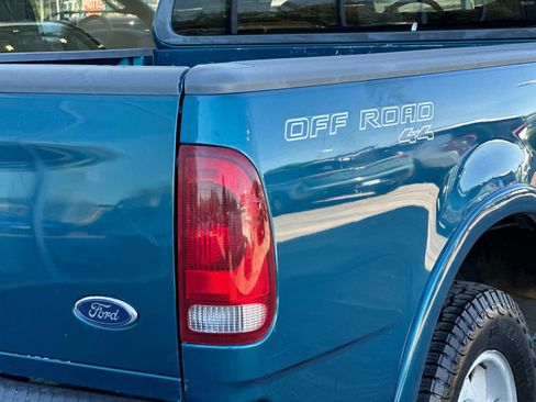 Used 2001 Ford F150 XLT AWD/4WD image 23