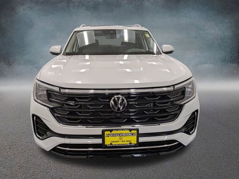 Used 2024 Volkswagen Atlas SEL Premium R-Line AWD/4WD image 2