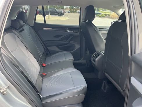 New 2026 Volkswagen Tiguan SE AWD/4WD image 26