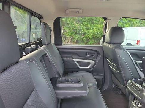 Used 2017 Nissan Titan PRO-4X AWD/4WD image 29