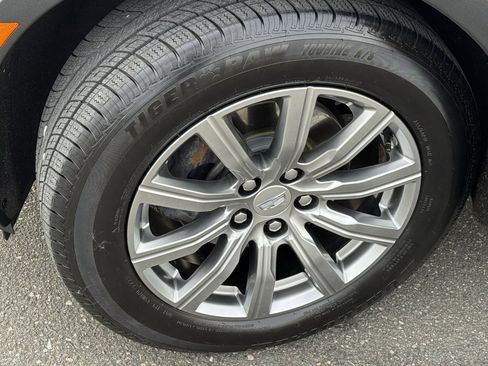 Used 2021 Cadillac XT4 Premium Luxury image 19