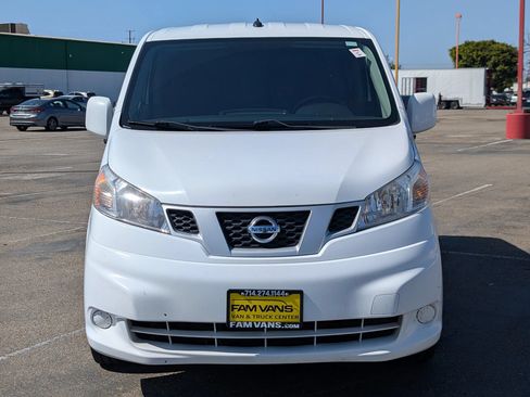 Used 2021 Nissan NV200 SV FWD image 2