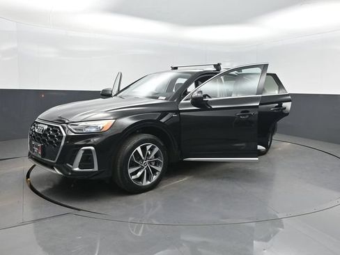 Used 2022 Audi Q5 2.0T Premium w/ Convenience Package AWD/4WD image 44