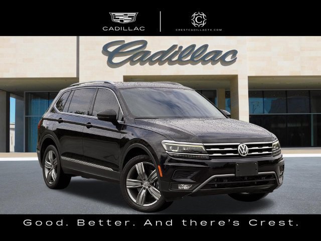 Used 2018 Volkswagen Tiguan SEL Premium FWD image 2