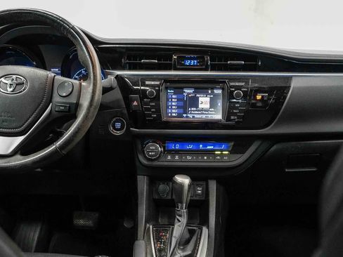 Used 2015 Toyota Corolla S Premium FWD image 13